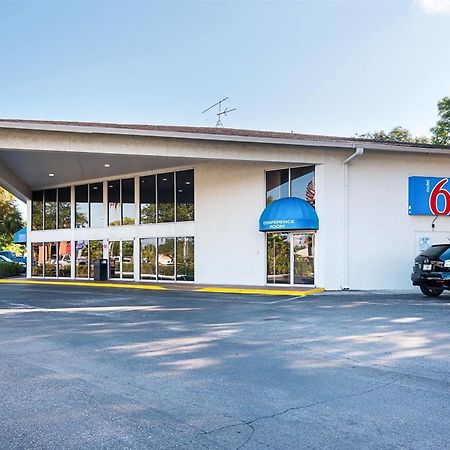 Motel 6-Tampa, Fl - Fairgrounds Ngoại thất bức ảnh
