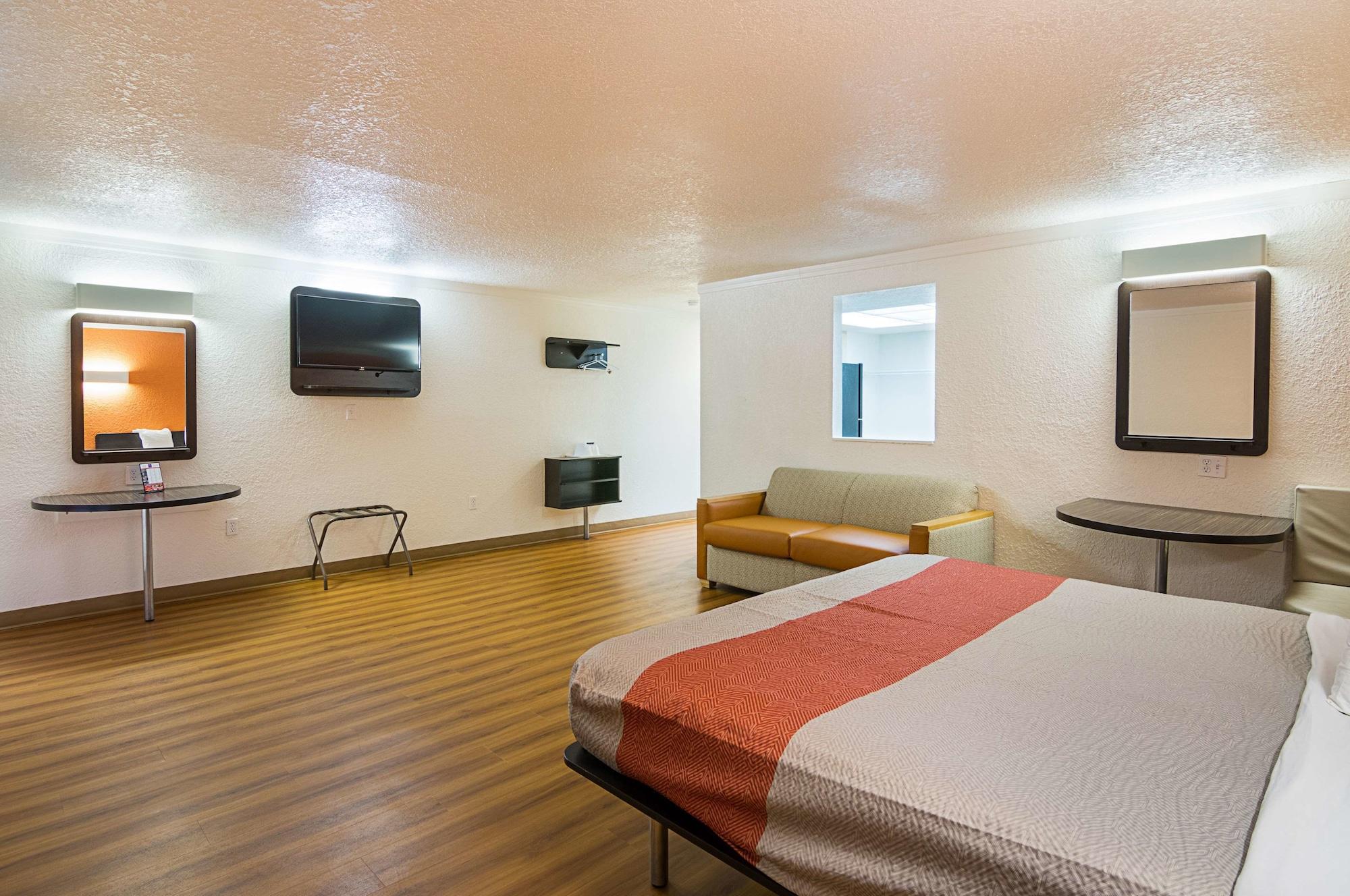 Motel 6-Tampa, Fl - Fairgrounds Heartland Ngoại thất bức ảnh