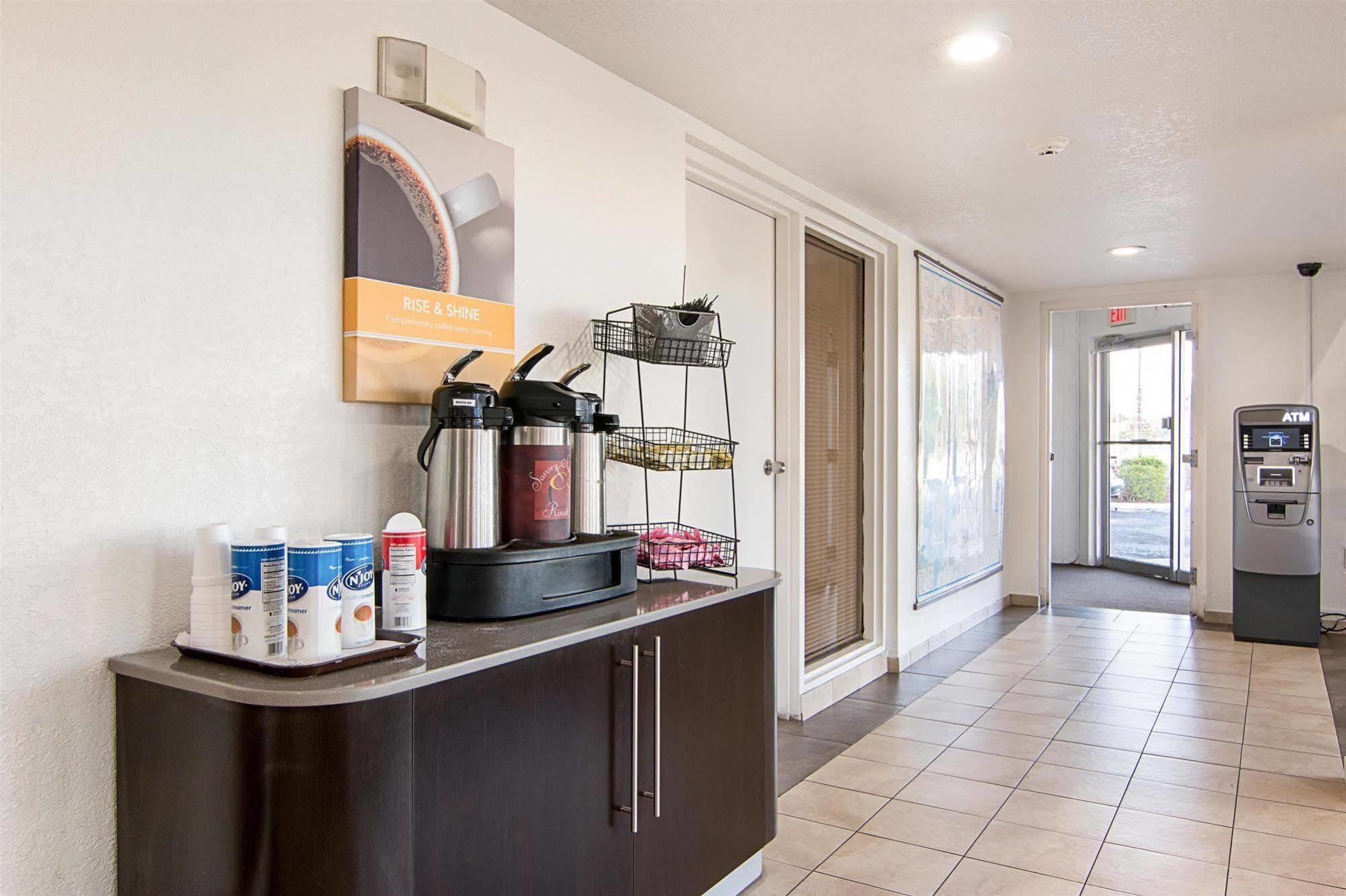 Motel 6-Tampa, Fl - Fairgrounds Heartland Ngoại thất bức ảnh